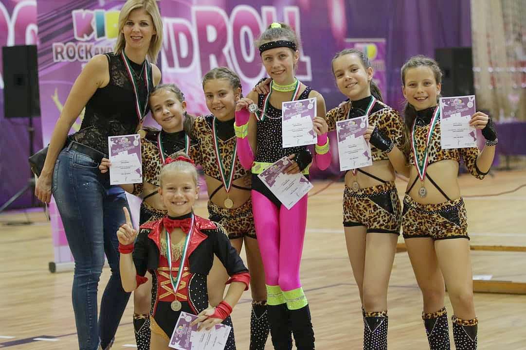 Főnixes sikerek - bajnoki címmel és érmekkel indították a szezont a fehérvári táncosok